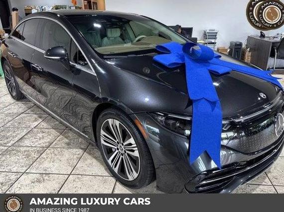MERCEDES-BENZ EQS-CLASS SEDAN 2022 W1KCG4EB7NA001924 image